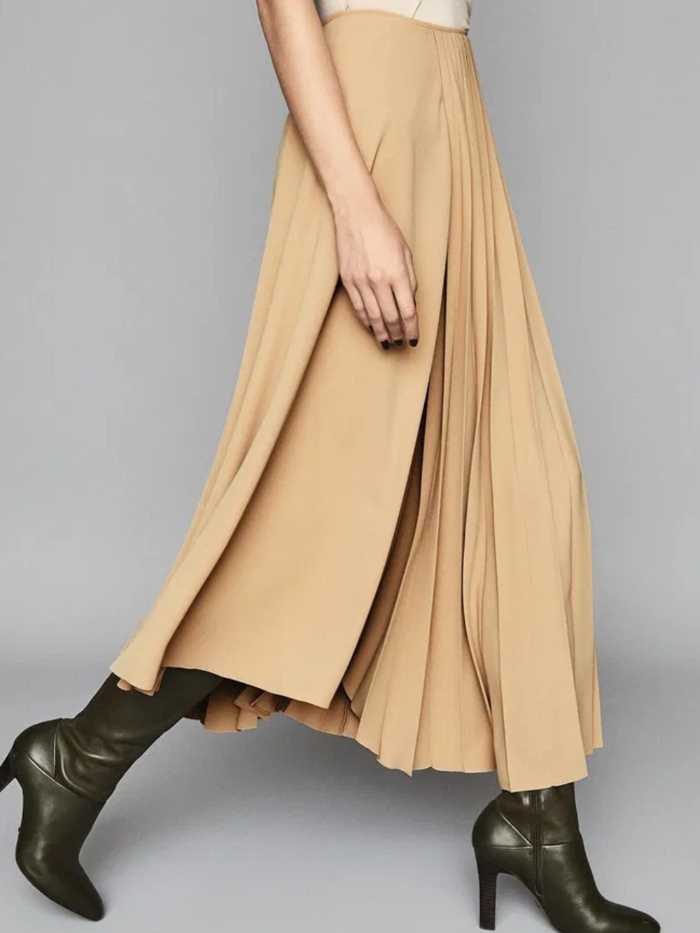 Reiss Sz 0 Ruby Tan Pleated Minimalist Asymmetrical Midi Skirt